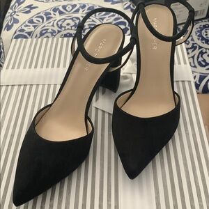 BRAND NEW Marc Fisher Black Pointed-Toe Heels